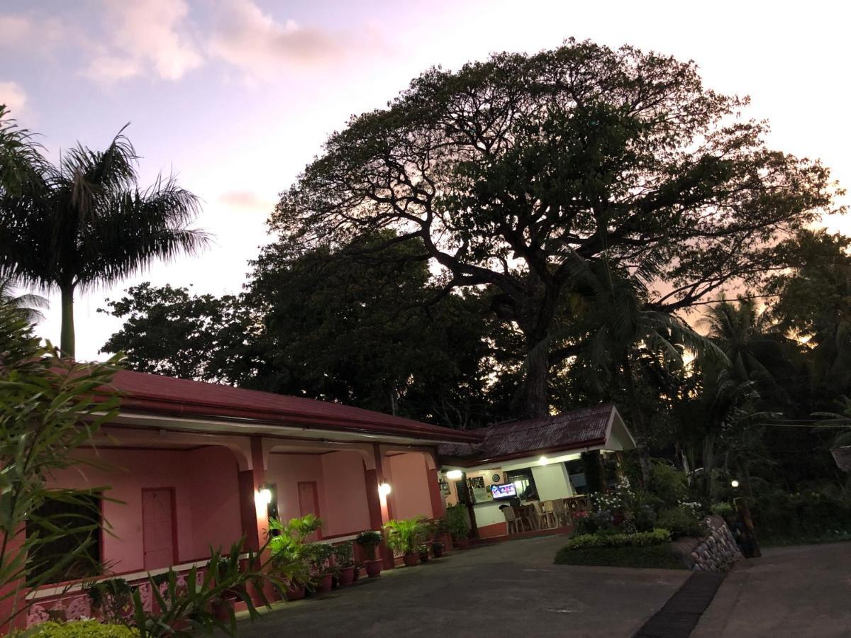 Havendwell Garden Resort Mambajao 外观 照片